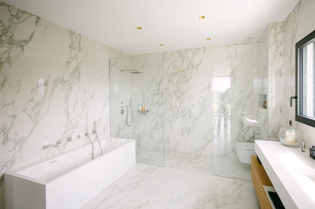 SDB suite parentale 1- Villa de Luxe La Cadière d'Azur French Riviera